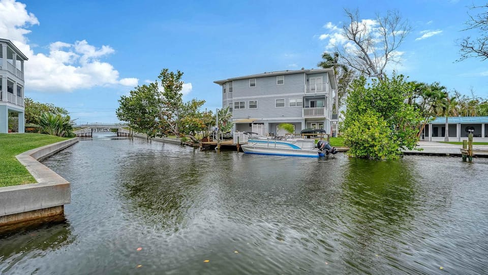 Sea and Sand at Hunters Point A Luxury Waterfront Villa Escape by Mainsail Vacation Rentals House in Bradenton Beach
