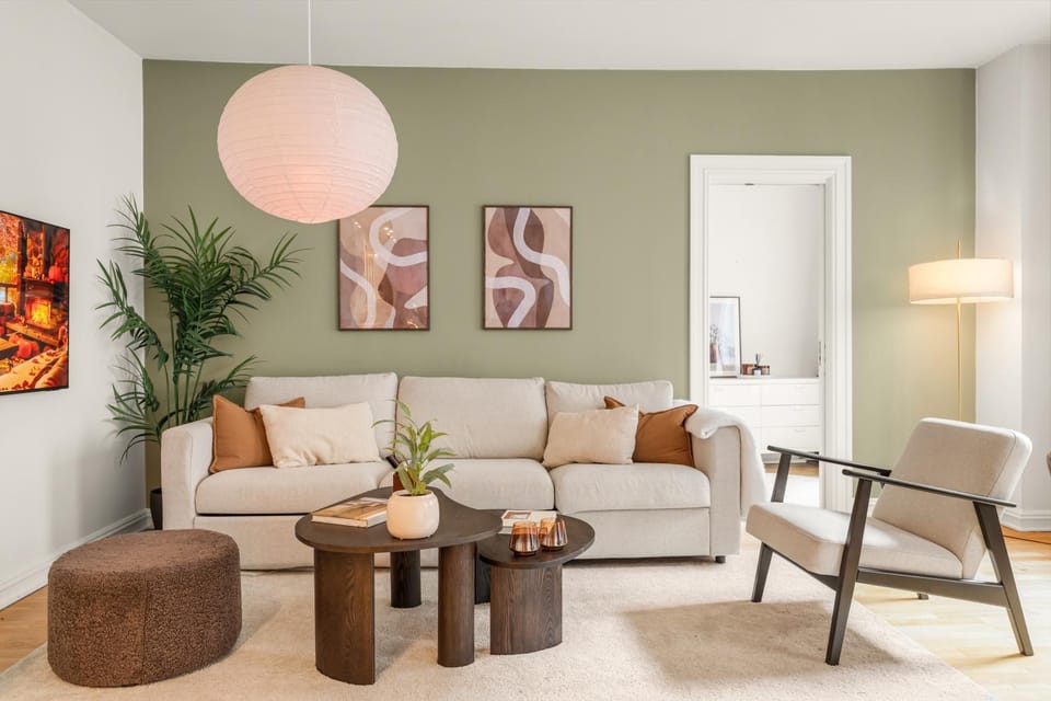 Living room, Seating area