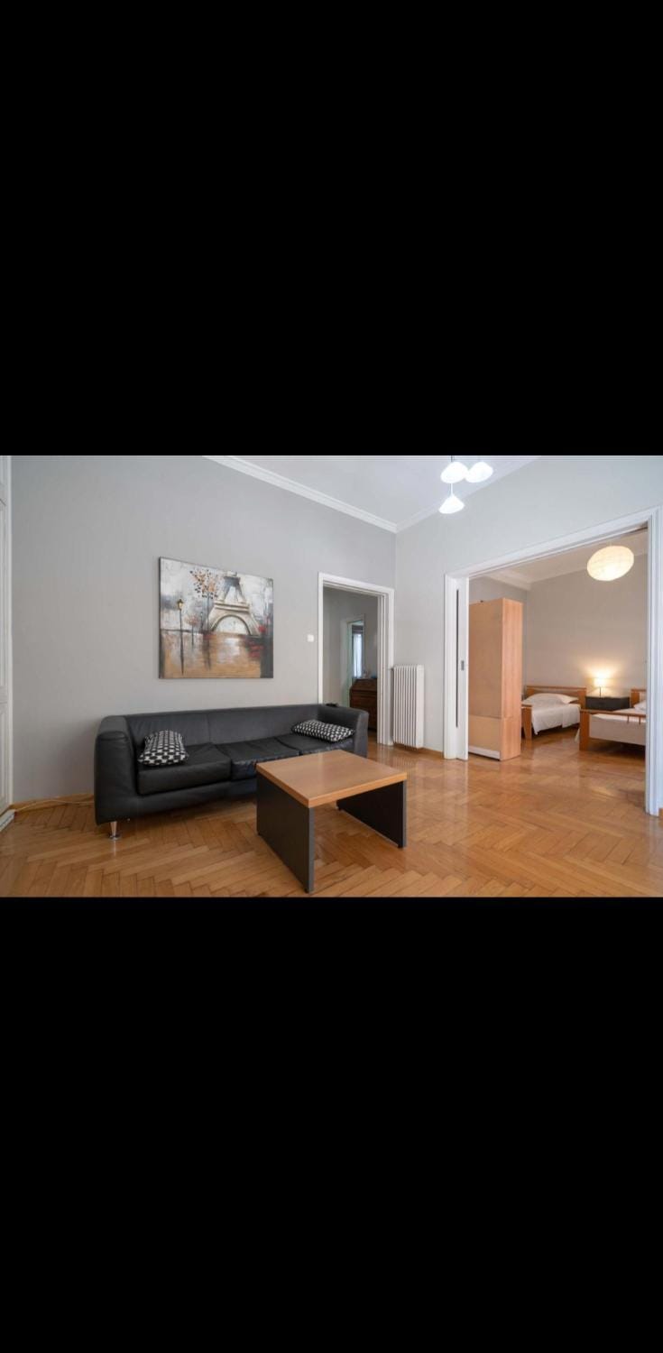 Grand Superior Nest No 31 Apartment in Athens