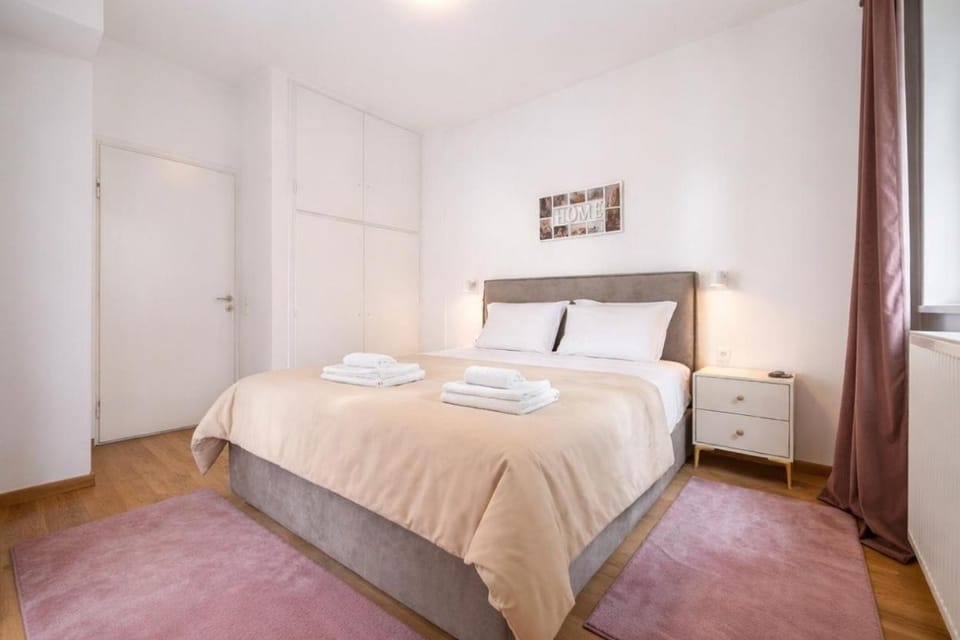 Grand Superior Nest No 31 Apartment in Athens