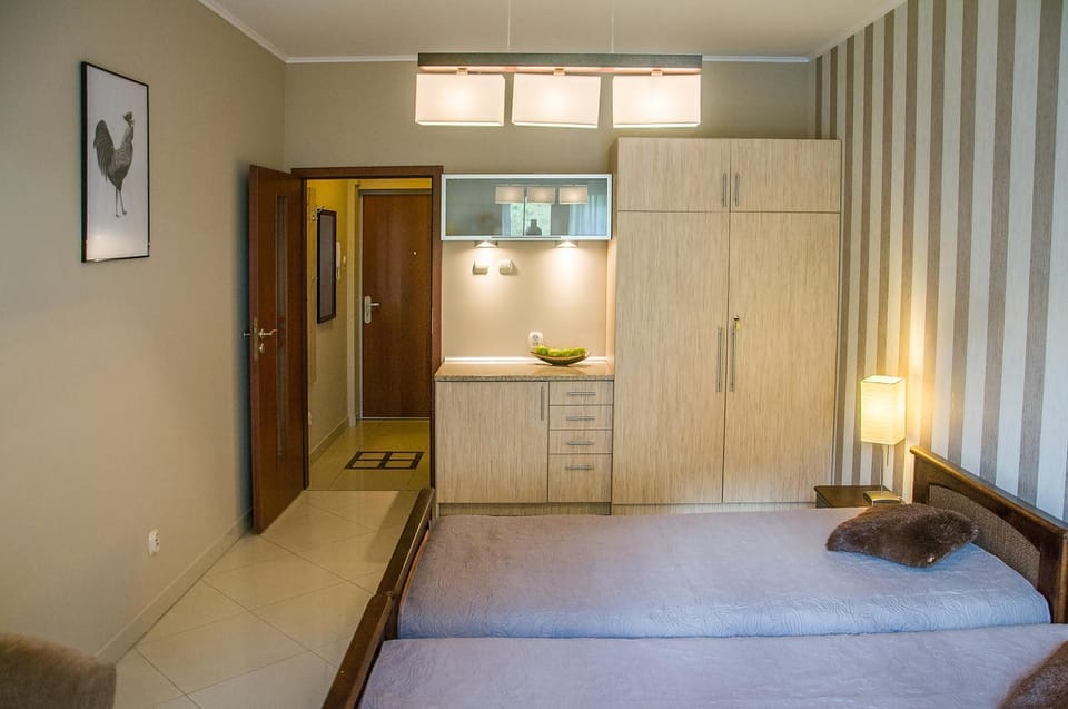 Seating area, Bedroom