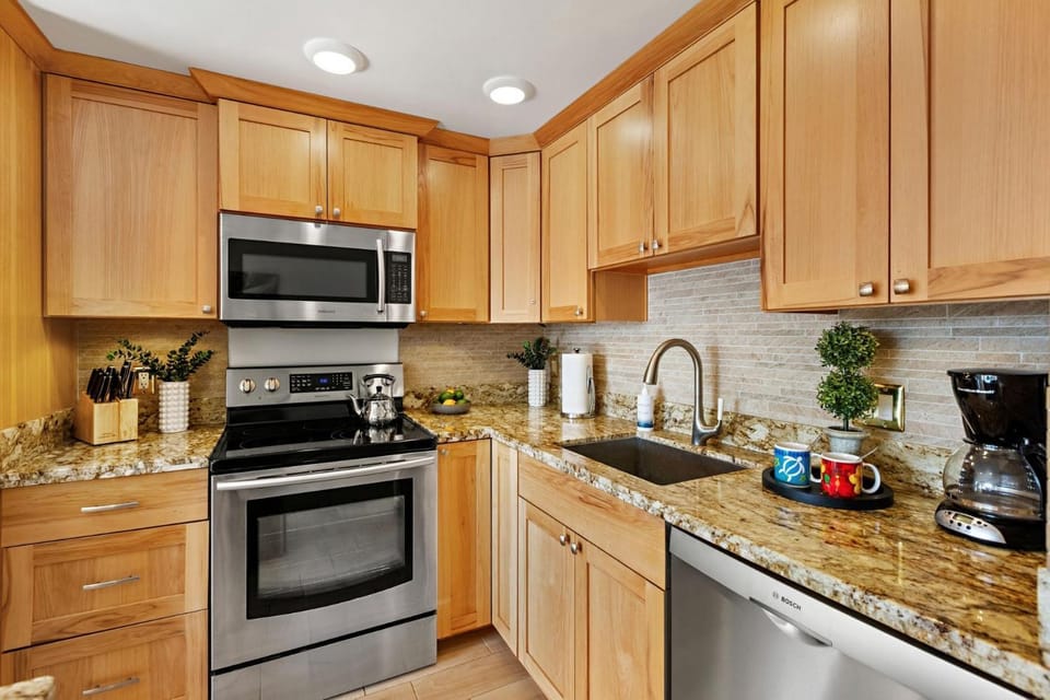Napili Ridge J13 Apartment in Kapalua