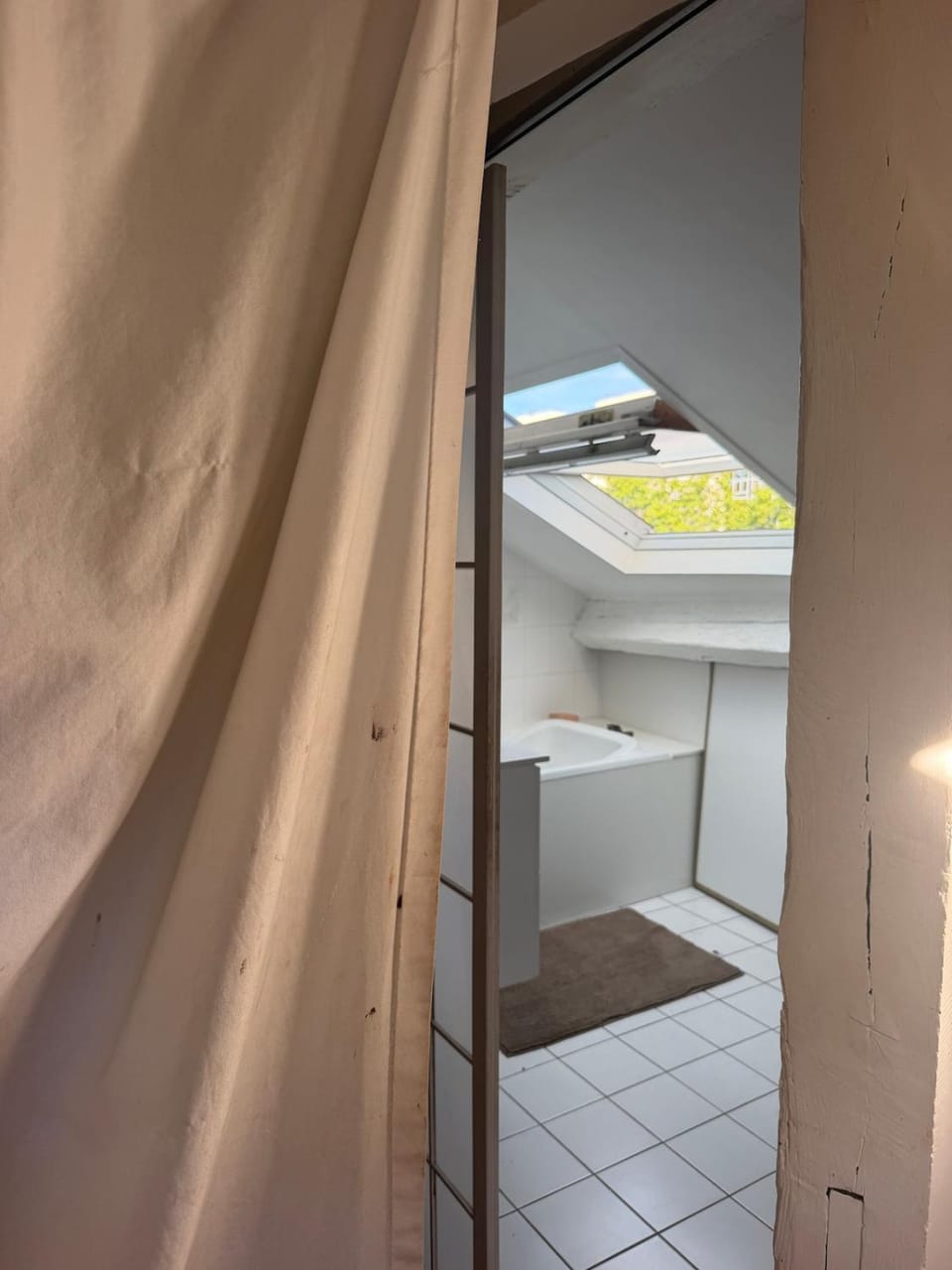 Modern 2 bedrooms 100sq Flat near La Défense Apartment in Puteaux