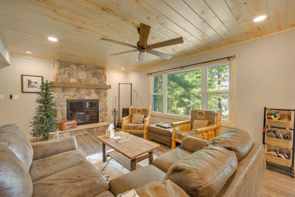 Waterfront Stay w/ Dock & Views on Minong Flowage House in Wascott