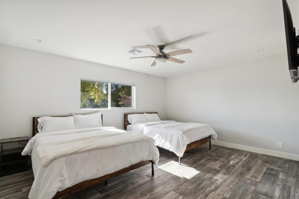 Petey's Paradise in the Heart of Scottsdale House in Paradise Valley