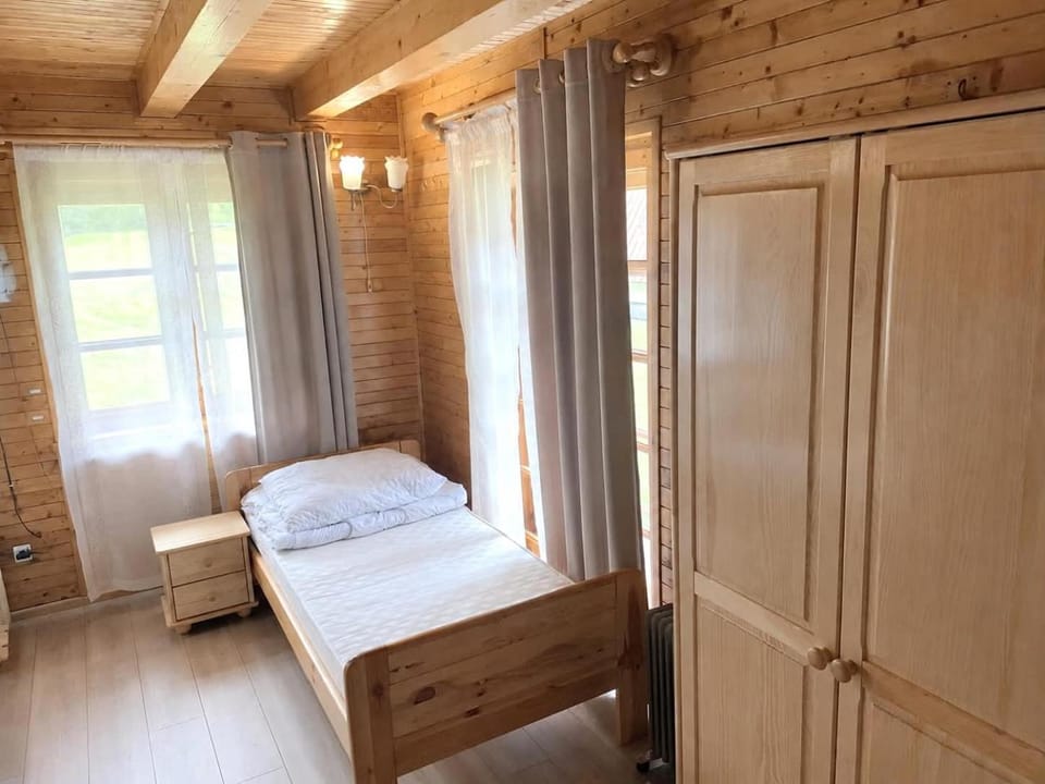 Bed, Photo of the whole room, Bedroom, wardrobe