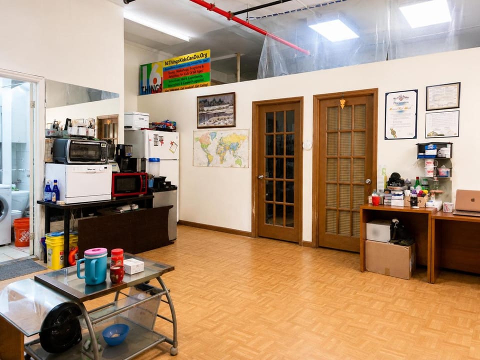 The Chinatown Loft & Creative Studio Apartment in Lower Manhattan