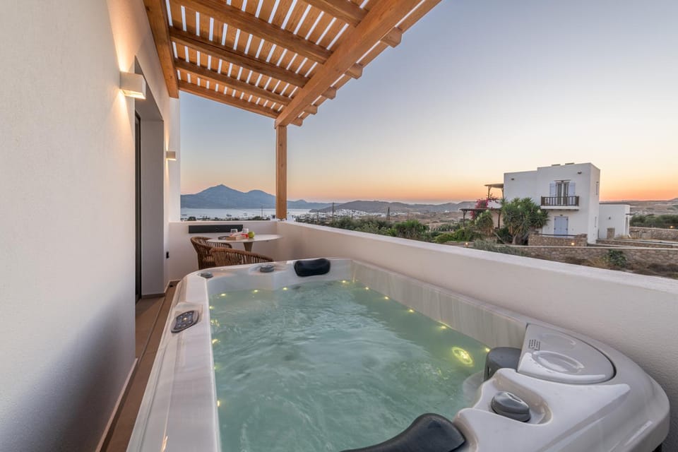 Serenya Hotel Milos Hotel in Milos