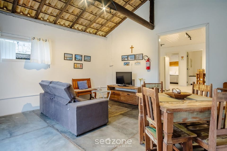 TV and multimedia, Living room, Dining area