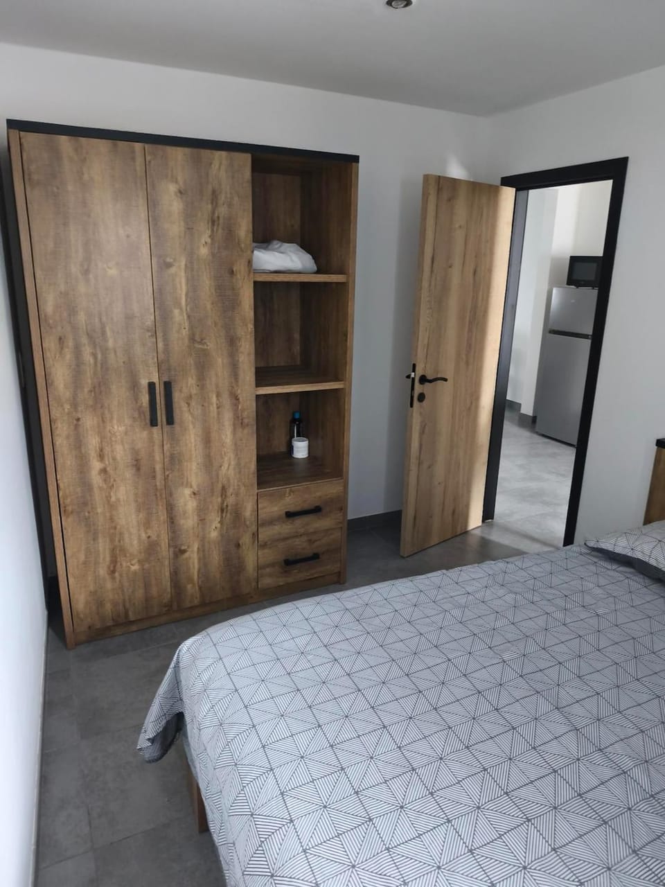 Bed, Photo of the whole room, Bedroom, wardrobe