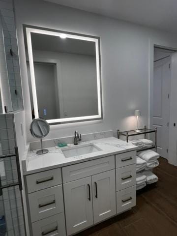 Bahama Beach Club Luxury 4 bedroom 3 bathroom Beachfron Condo Apartment in Central Abaco