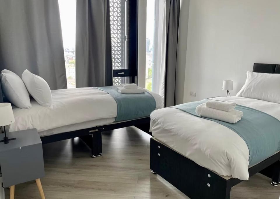 Skypoint Suites Apartment in London Borough of Southwark