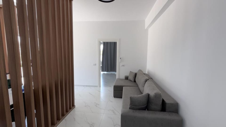 White House Dami Apartment in Sarandë