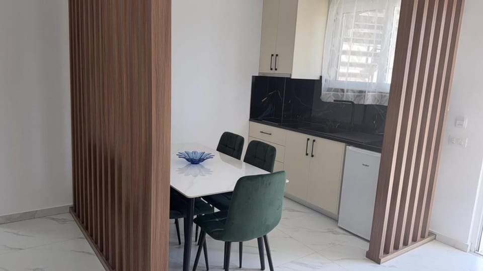 White House Dami Apartment in Sarandë
