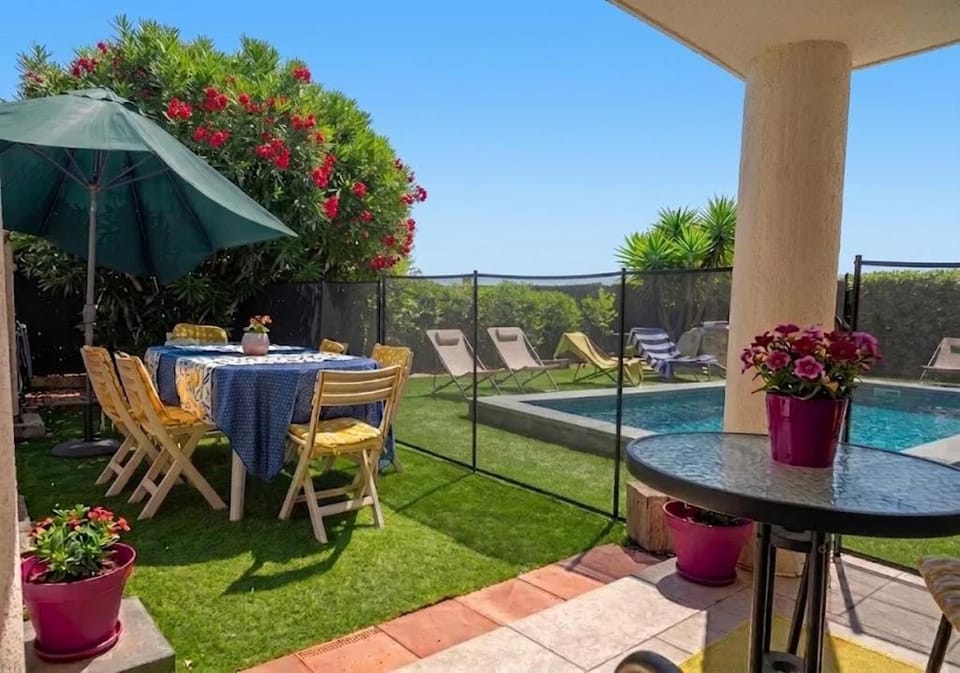 House in Cannes with Private Pool Garden Terrace and Parking House in Cannes