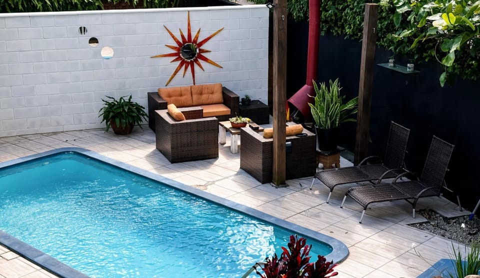 Patio, Natural landscape, Garden, Swimming pool, sunbed