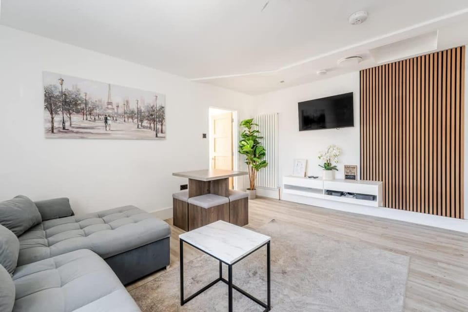 Delightful 2 Bedroom Apartment in Bristol Apartment in Bristol