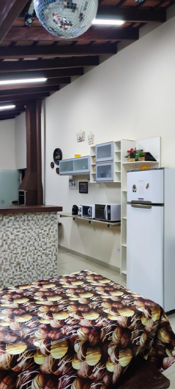 Refúgio tranquilo com natureza conforto e lazer House in State of São Paulo