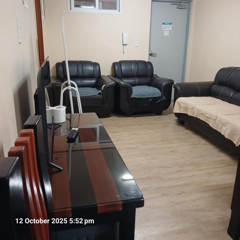 Zonevill 2br Deluxe Condo near Burnham Apartment in Baguio