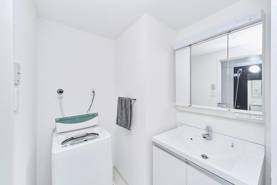 Bathroom, washing machine