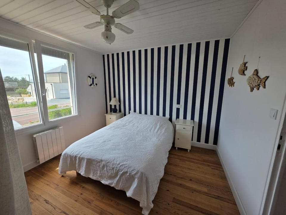 Créances beach House in Normandy
