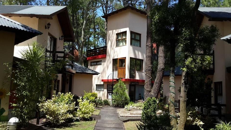 Cabañas La Aldea Mar de las Pampas Nature lodge in Mar de las Pampas