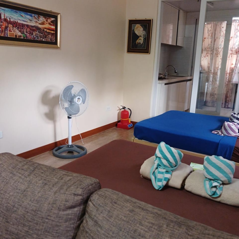 Zonevill Studio Condo near Burnham Apartment in Baguio