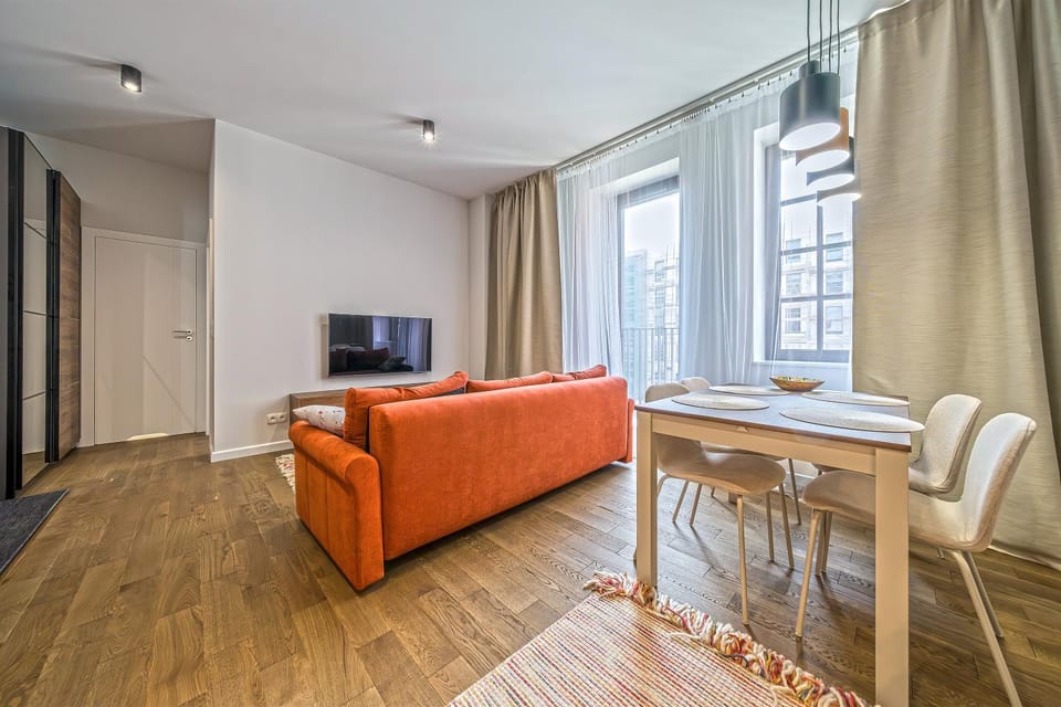 TV and multimedia, Living room, Seating area, Dining area, wardrobe