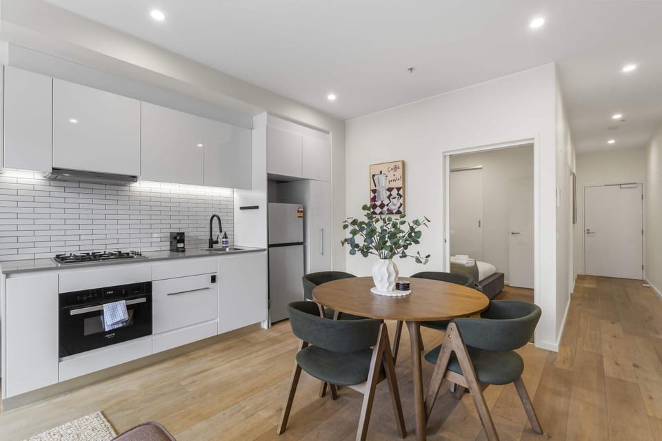 Coffee/tea facilities, Kitchen or kitchenette, Dining area, dishwasher, internet, oven, stove, toaster, air conditioner