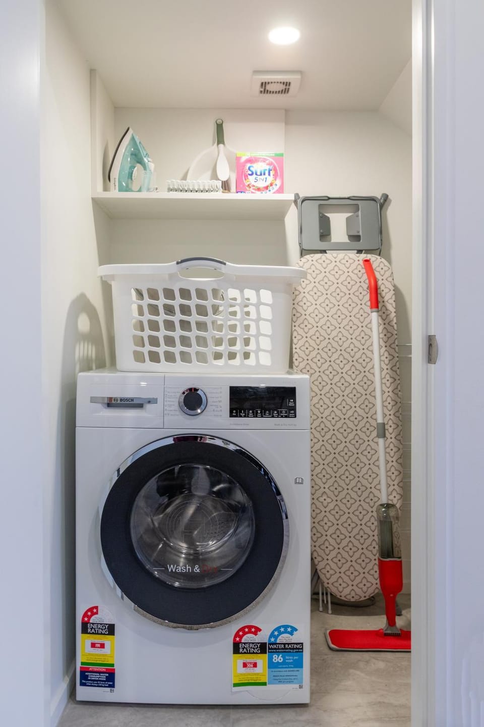 flat iron, laundry, washing machine, dryer