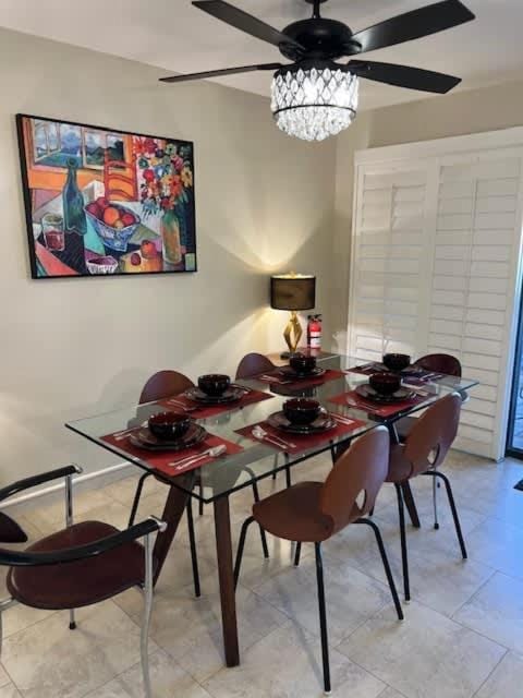 Mountain View Condo w Pool & Spa in Palm Springs House in Cathedral City