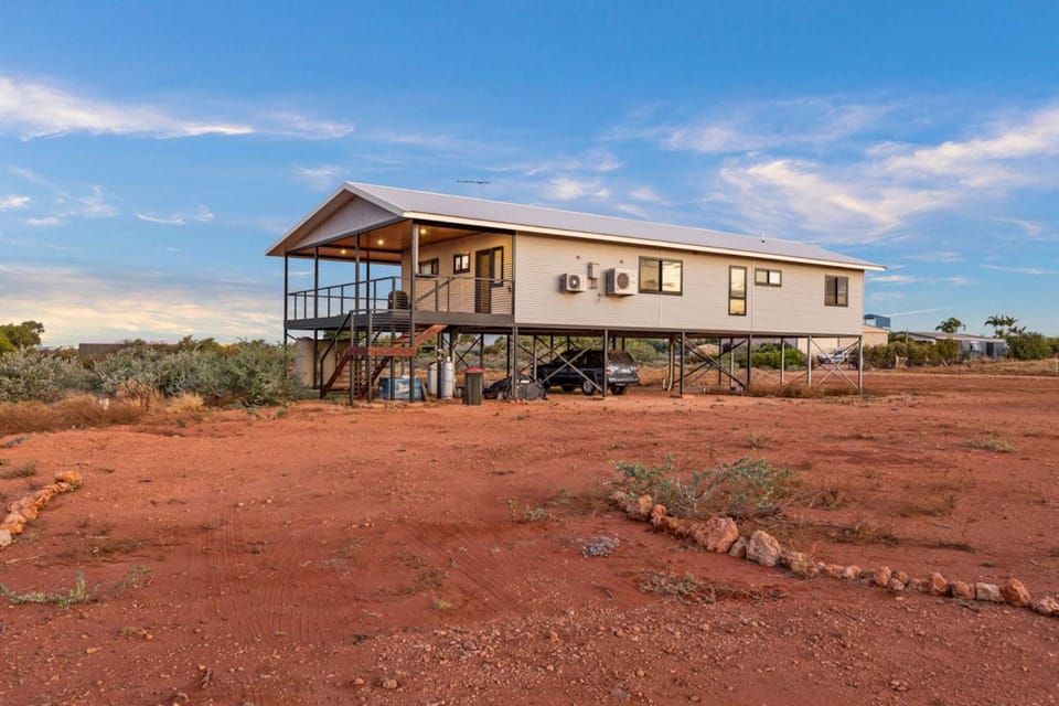 Property building, Natural landscape