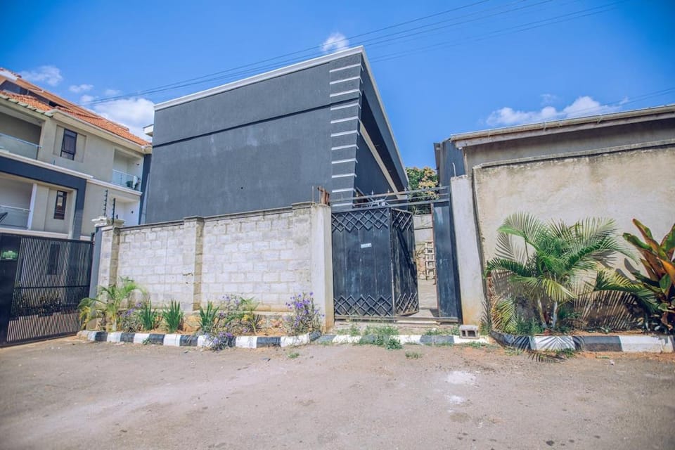 The Jawn Apartment in Kampala