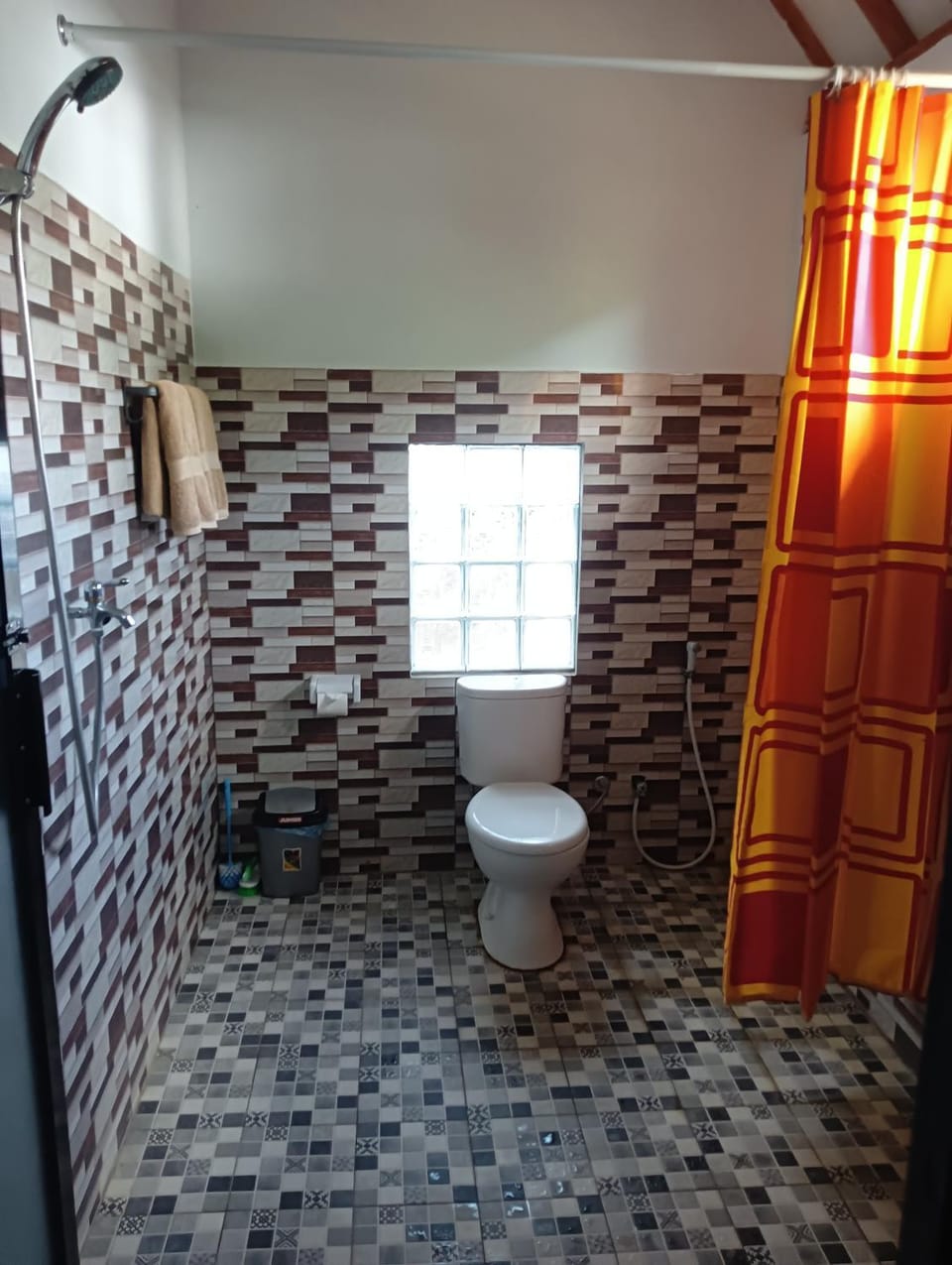 Bale Kampung Apartment in Pujut