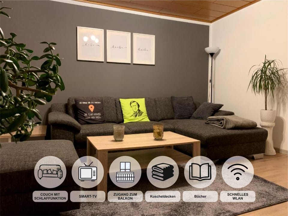 Living room, Seating area