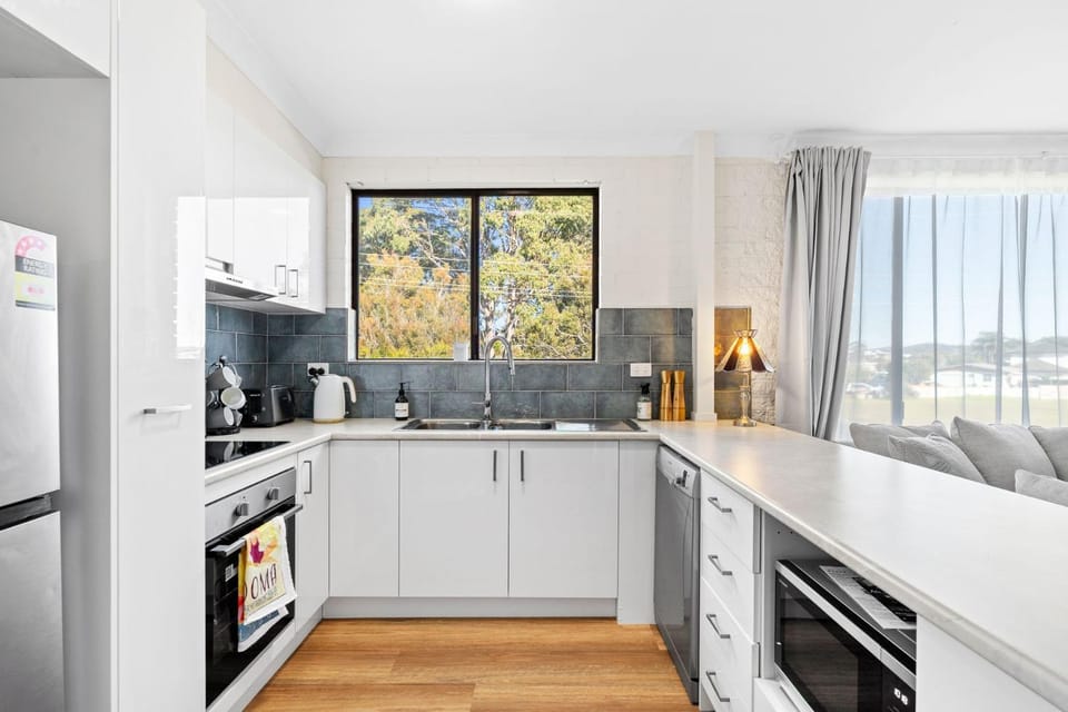 Apollo Unit 6 - 1st Floor - A Block Apartment in Narooma