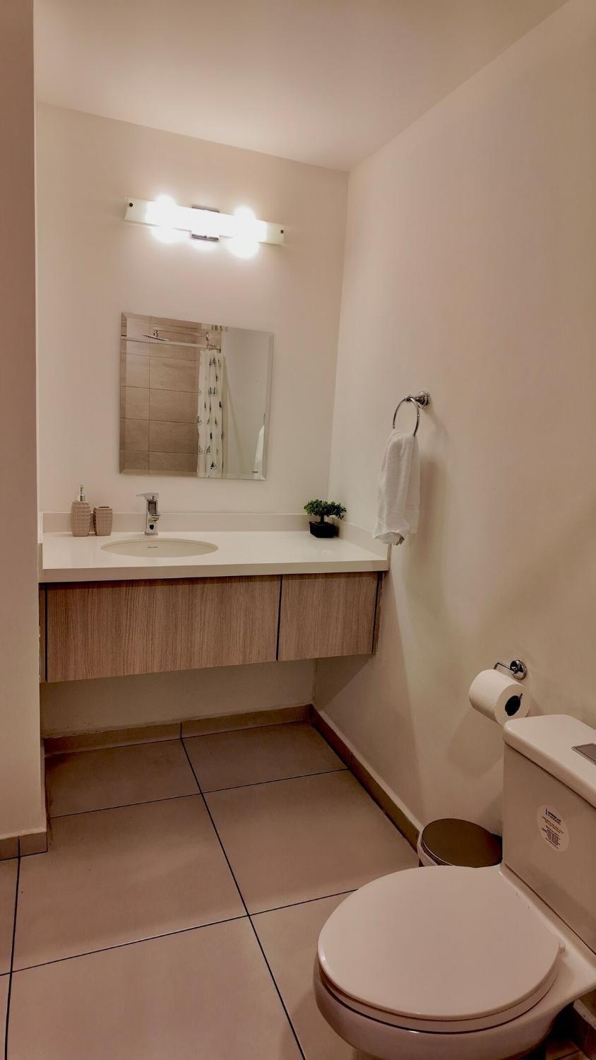 Luxury 2 BR Stay Torre Astria 305 Apartment in Tegucigalpa