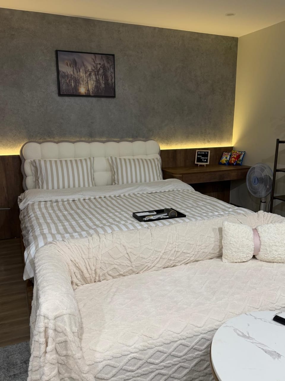 Nhún homestay Apartment hotel in Hanoi