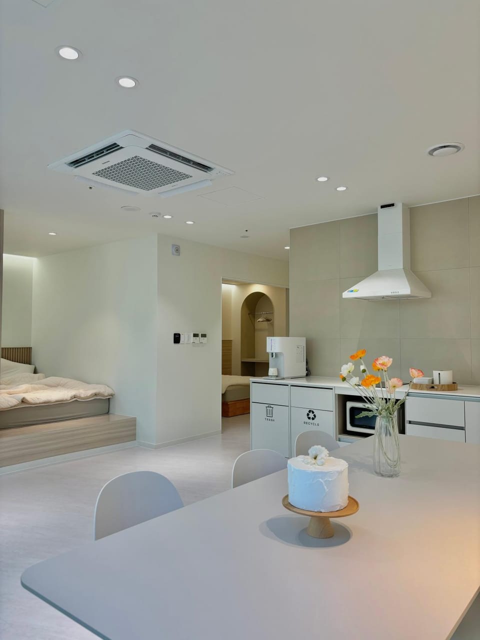 더누리다 Hostel in Busan