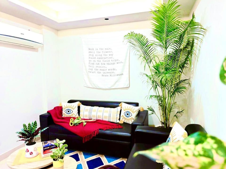 Azure by Rüya Living-Boutique 1BHK-Golf Course Apartment in Gurugram