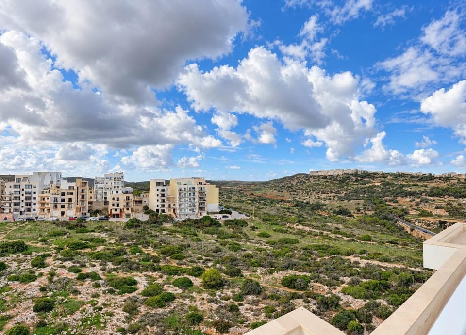 Castle View Residences Apartment in Saint Paul's Bay