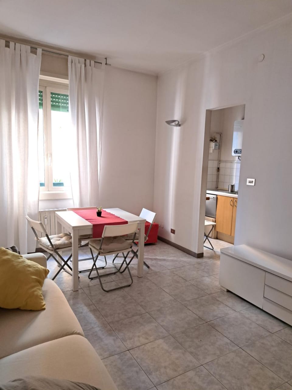 Naviglio 24 Apartment in Milan