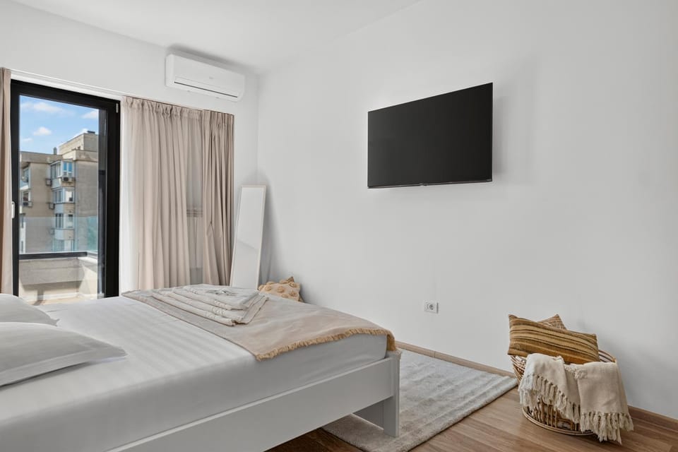 Union Plaza Apartment Near City Center Apartment in Bucharest