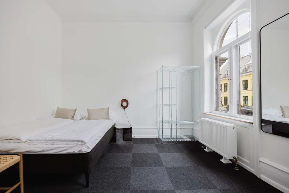 Nomad City Lakes Grand Room for 12 House in Frederiksberg
