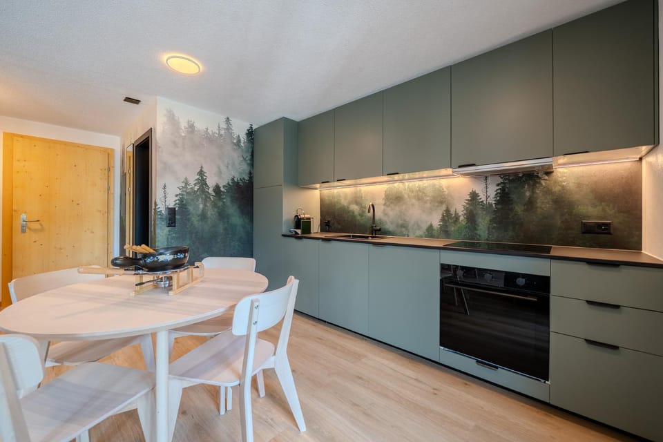 Kitchen or kitchenette