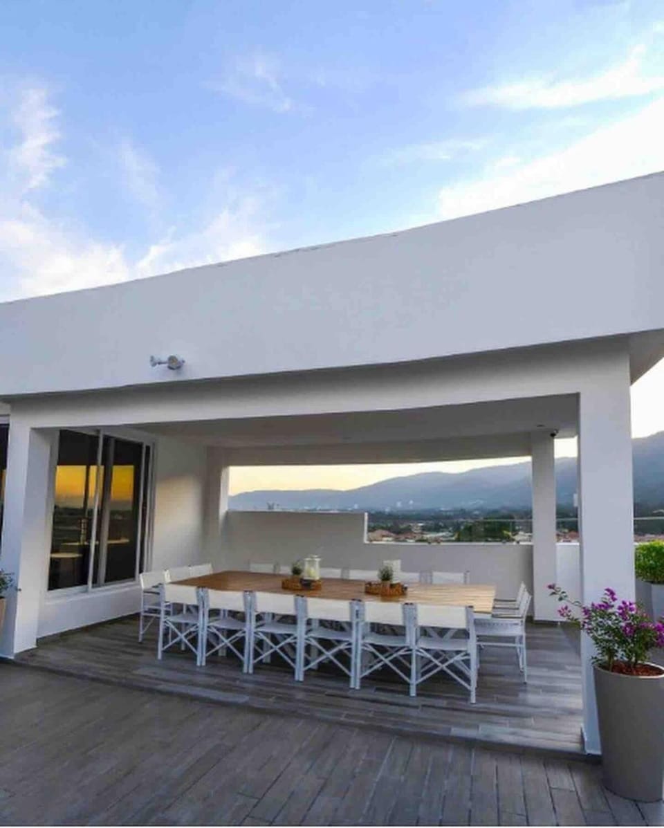 Modern Apt Arboleda 172 Apartment in San Pedro Sula