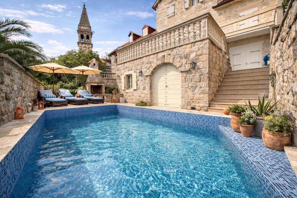 The Stone Retreat Perast Villa in Kotor Municipality