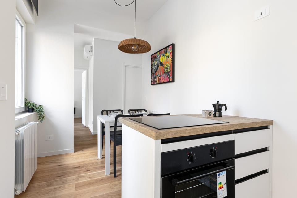 Kitchen or kitchenette, oven, stove