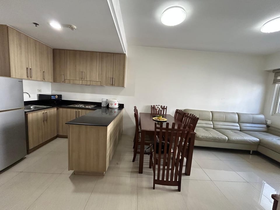 Shore Residences in Pasay City near in Mall of Asia and Manila Airport Apartment hotel in Pasay