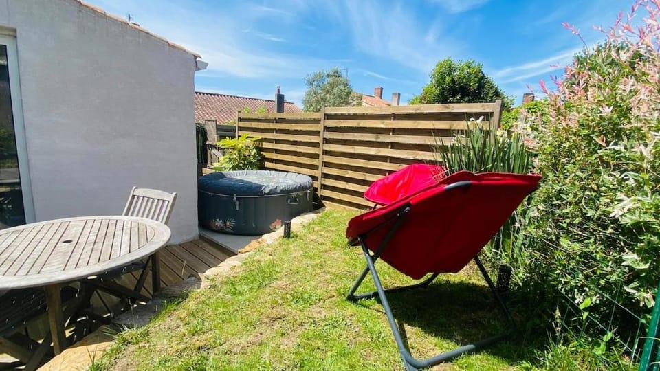 Garden, Garden, Garden view, sunbed